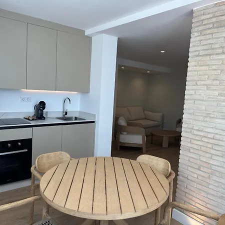 Medina Homes Deanes قرطبة